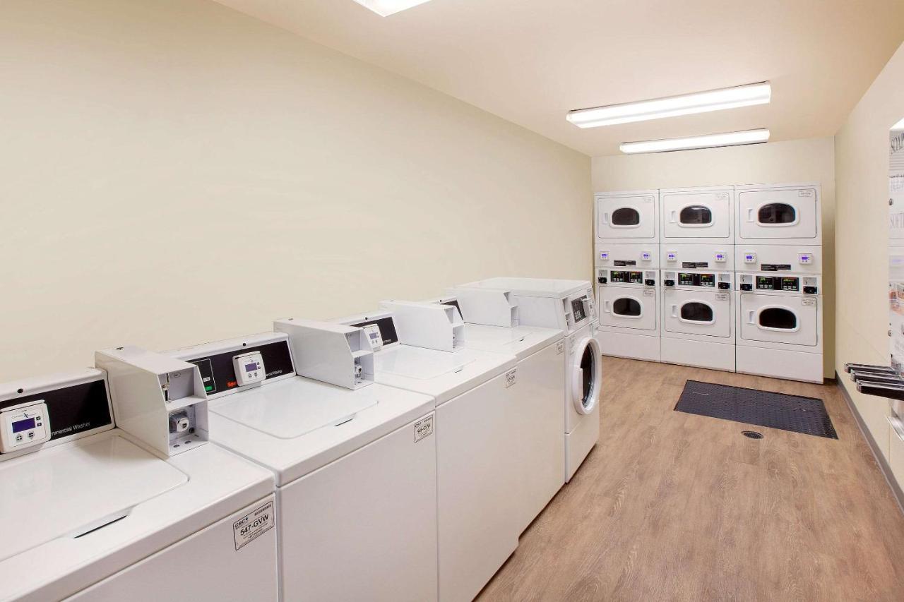 Woodspring Suites Harlingen Esterno foto